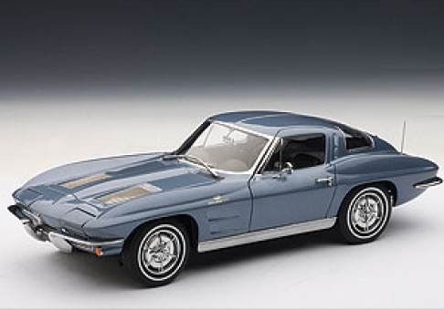 Silver Blue Chevrolet Corvette Coupe 1963 AUTOart 71182 Scale 1:18