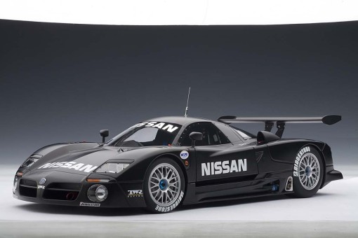 AUTOart 1:18 Scale Nissan R390 GT1 '1997 Test Car. ezToys