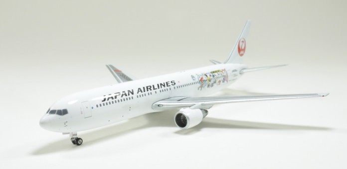 Sale! JAL Japan Boeing 767-300ER Doraemon JA656J 04015 Phoenix 1:400