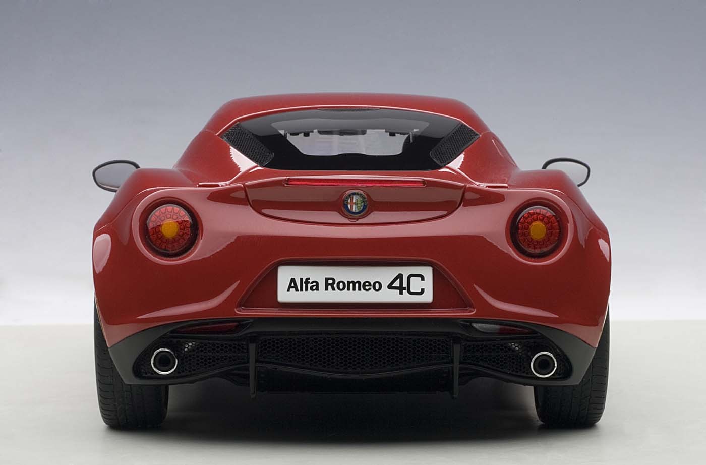 Highly detailed AUTOart Red Alfa Romeo 4C AUTOart 70189 Scale 1:18 