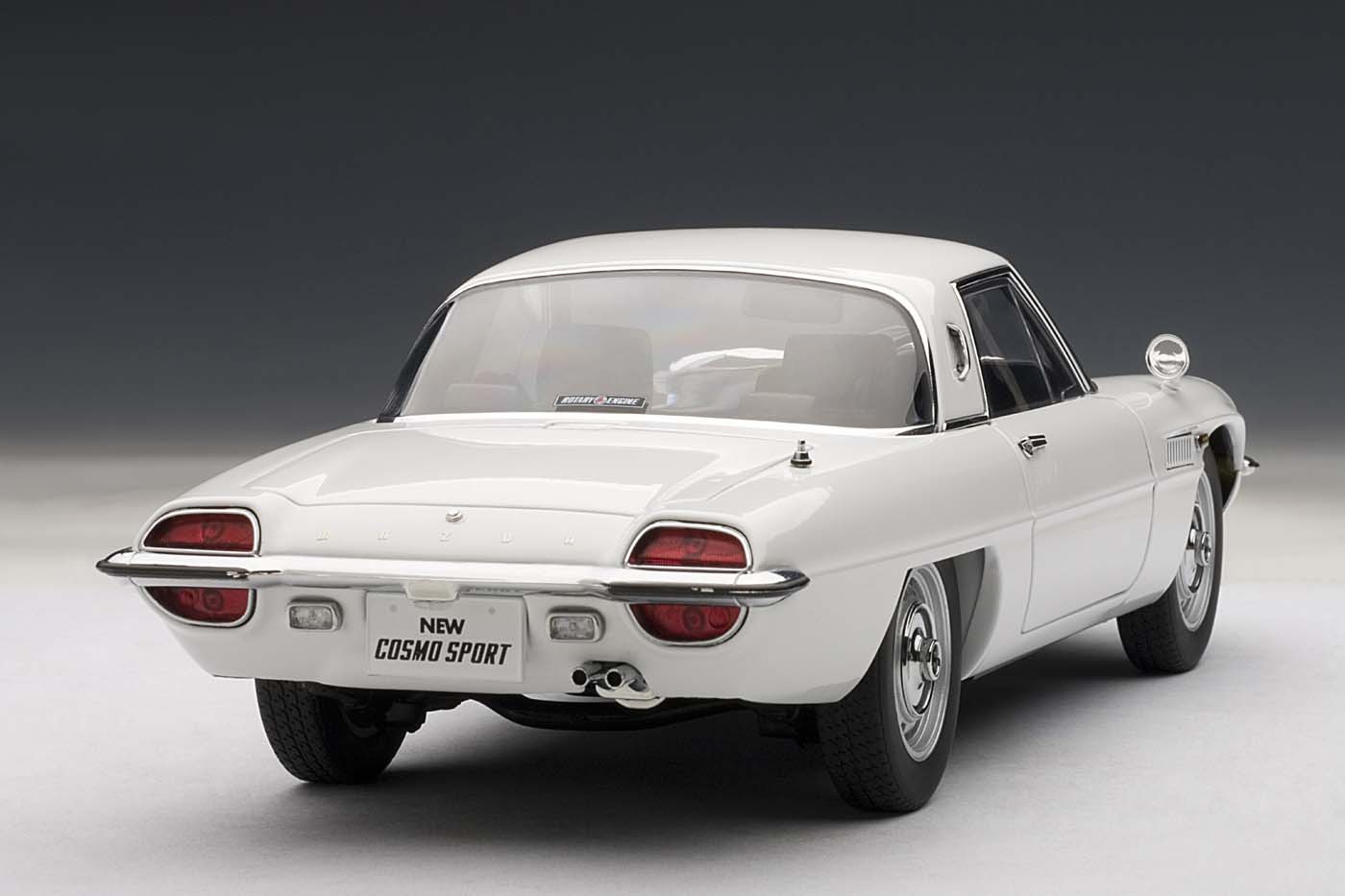 Mazda Cosmo Sport, White AUTOart 75931 die-cast scale model 1:18