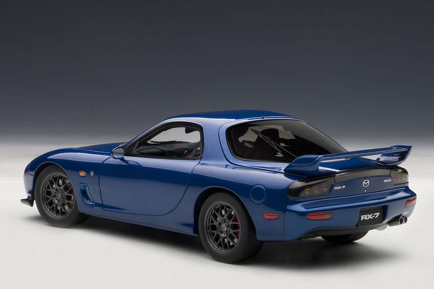 Mazda RX-7 (FD) Spirit R Type A (Innocent Blue Mica)