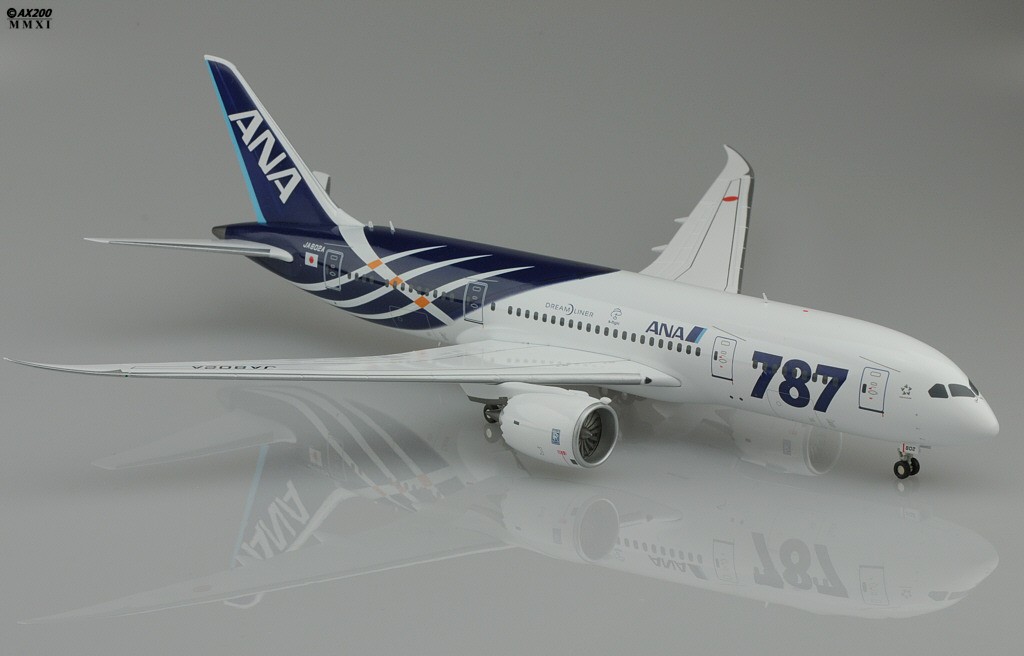 ANA B787-800 JA802A (Special 787 Livery) 1:200 JCWings