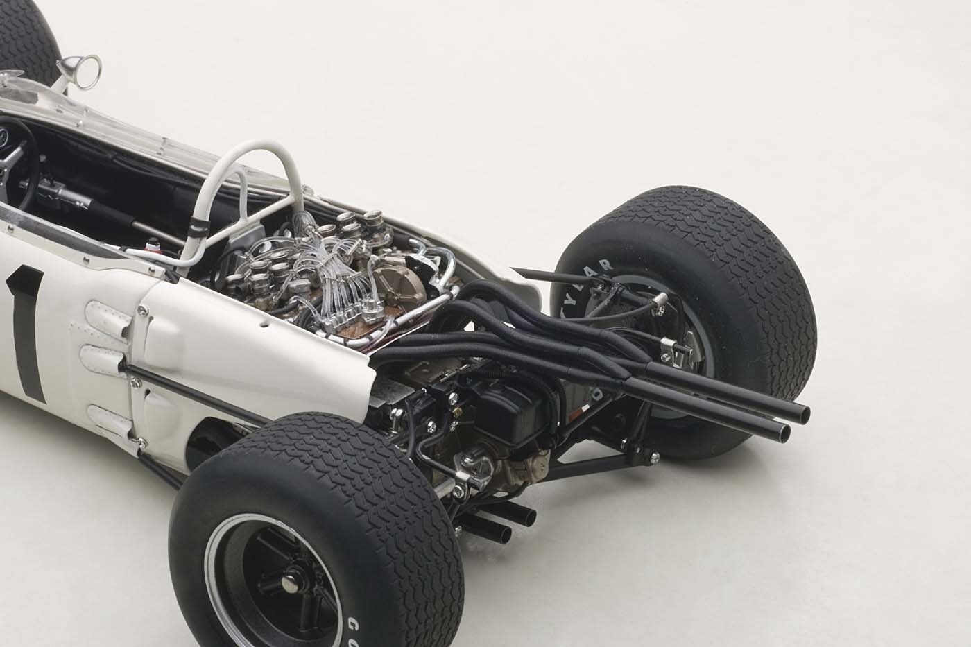 Highly detailed AUTOart Honda RA272 F1 Grand Prix Mexico 1965