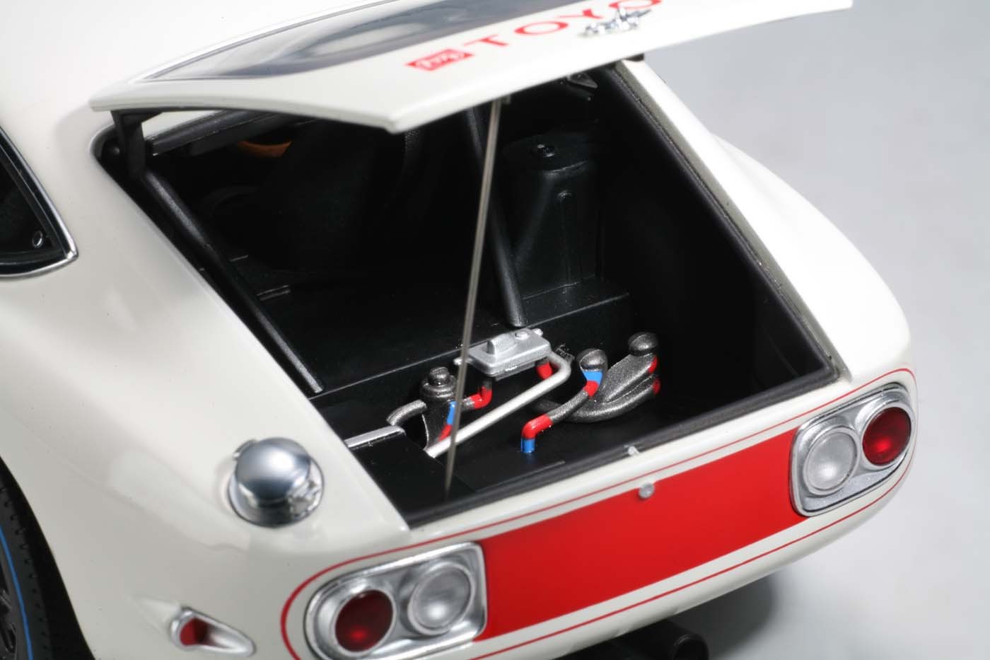 Highly detailed AUTOart diecast model car Racing Toyota 2000 GT