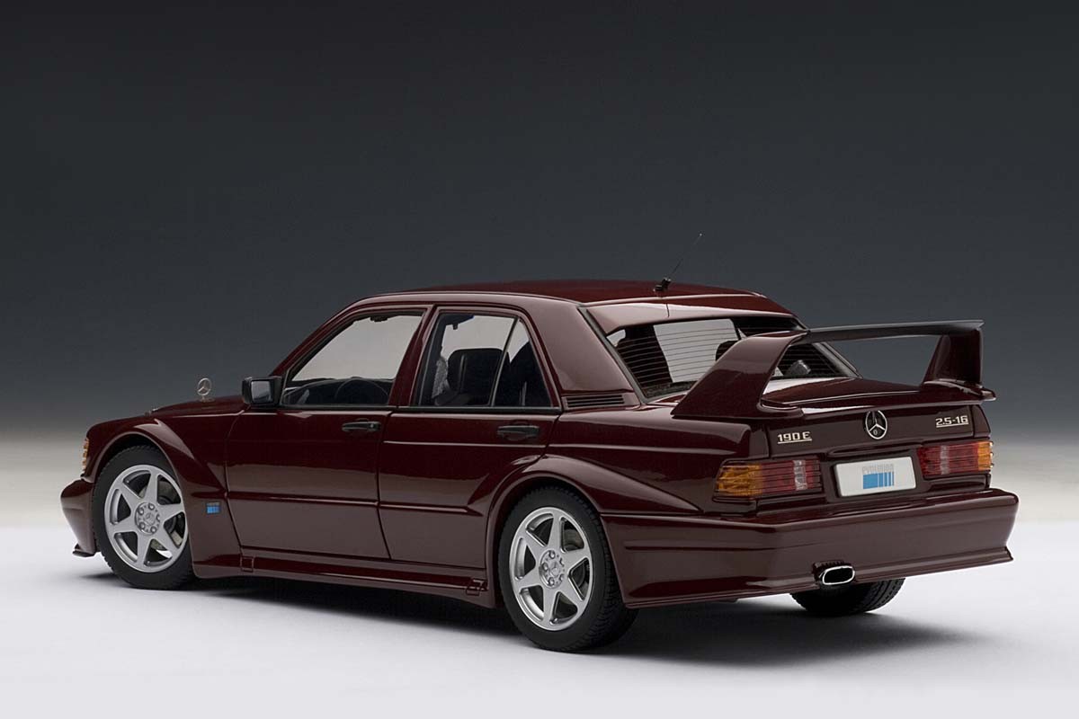 AUTOart 1:18 Scale Mercedes-Benz 190E 2.5-16V EVO2, Barolorot