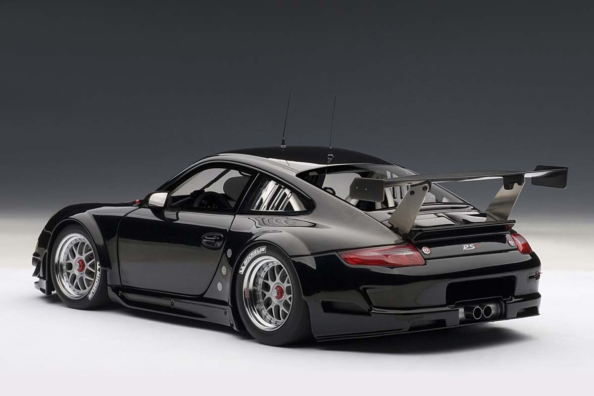 AUTOart 1:18 Scale Porsche 911 (997) GT3 RSR 2010, Plain Body