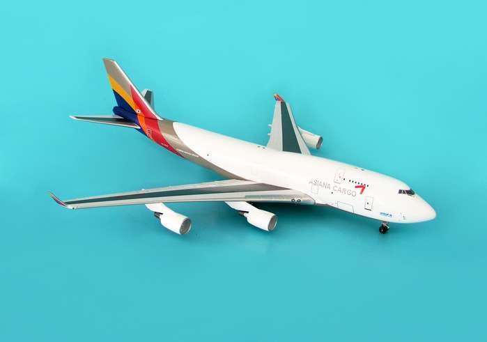 Aviation Models Asiana Cargo 747-400
