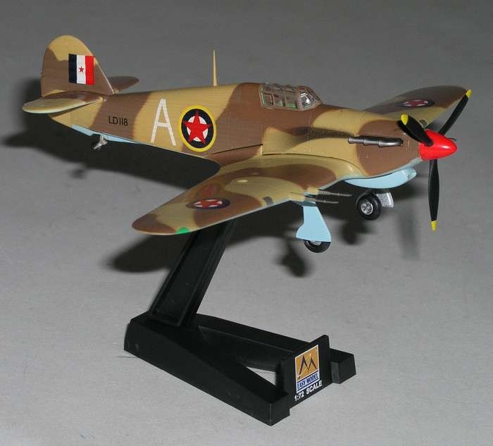 Easy Model Hurricane MKII/TROP 1944 Yugoslavia