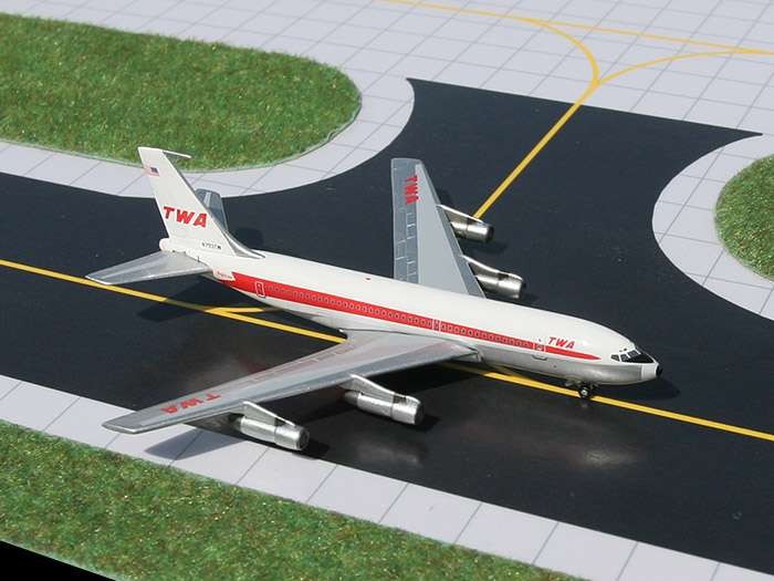 Gemini Jets Twa B720B Delivery Colors diecast model ezToys - Diecast ...