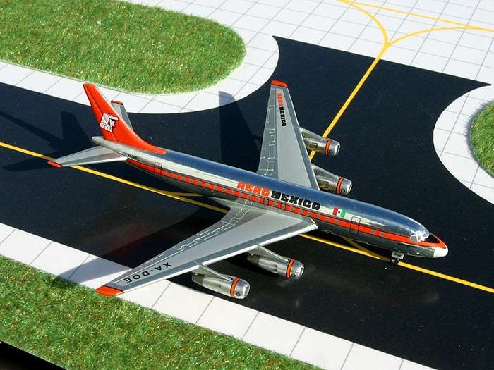 Gemini Jets Aeromexico DC-8-50 diecast model Aeromexico DC-8-50 ...