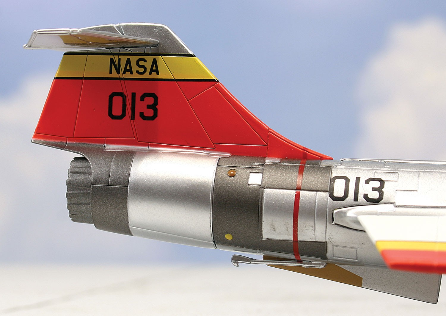 Hobby Master F-104N Starfighter 1/72 die-cast model ezToys