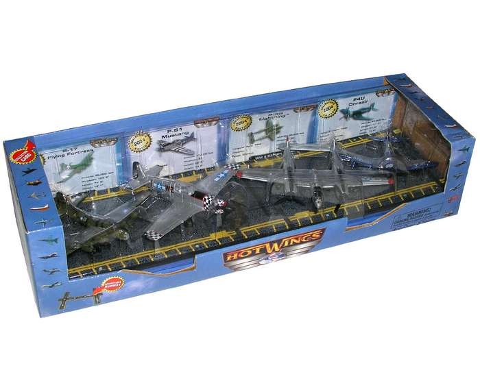 WWII Series 4 Plane Gift Set