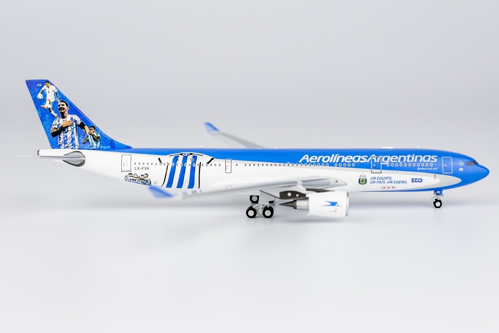 Airbus A330 Aerolíneas®- LV-FNI - MotoArt PlaneTags