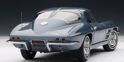 Silver Blue Chevrolet Corvette Coupe 1963 AUTOart 71182 Scale 1:18