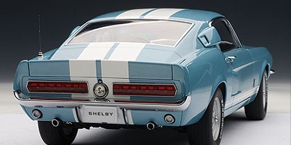 Blue w/ White Stripes Shelby Mustang GT500 1967 AUTOart 72907 Scale 1:18