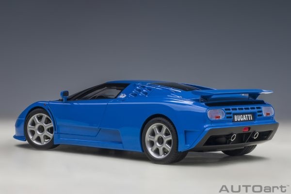 Bugatti Chiron Sport 2019 french racing blue/carbon 1:18