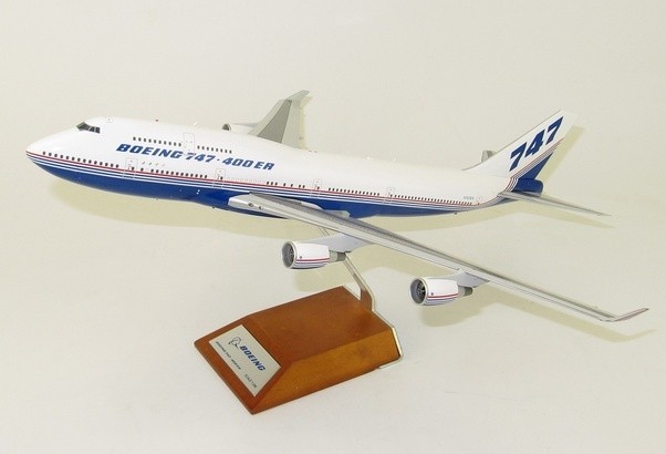 1/400 B747-400 BOEING HOUSE COLORS - 航空機