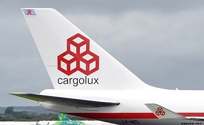 Cargolux Retro livery Boeing 747-400 LX-NCL with stand JC Wings JC2CLX0051C  scale 1:200