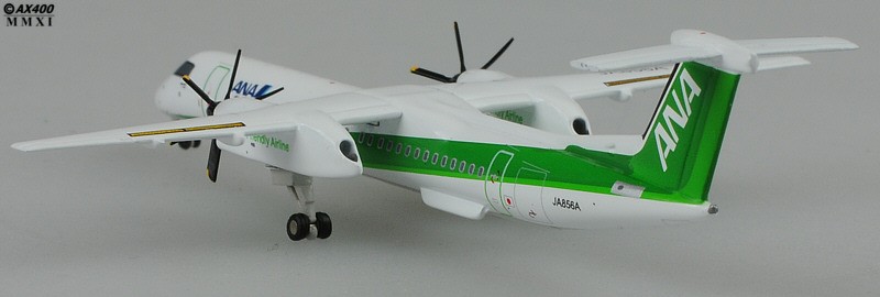 Jcwings ANA DeHaviland DHC-8 Green 1:400 ezToys - Diecast Models 