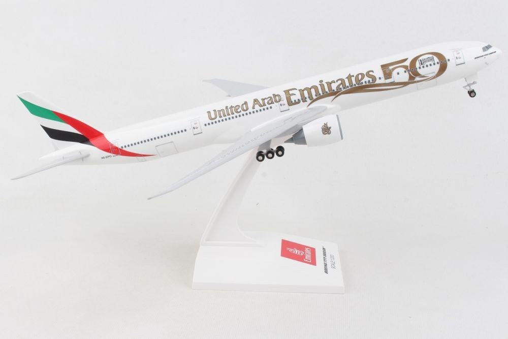 Emirates 50th Anniversary Boeing 777-300 A6-EPO with gears and 