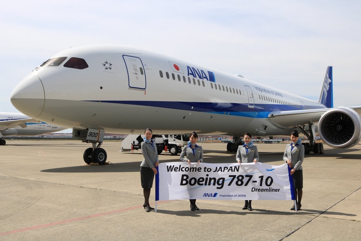 ANA All Nippon Boeing 787-10 Longest Dreamliner JA900A EW278X001 scale 1:200