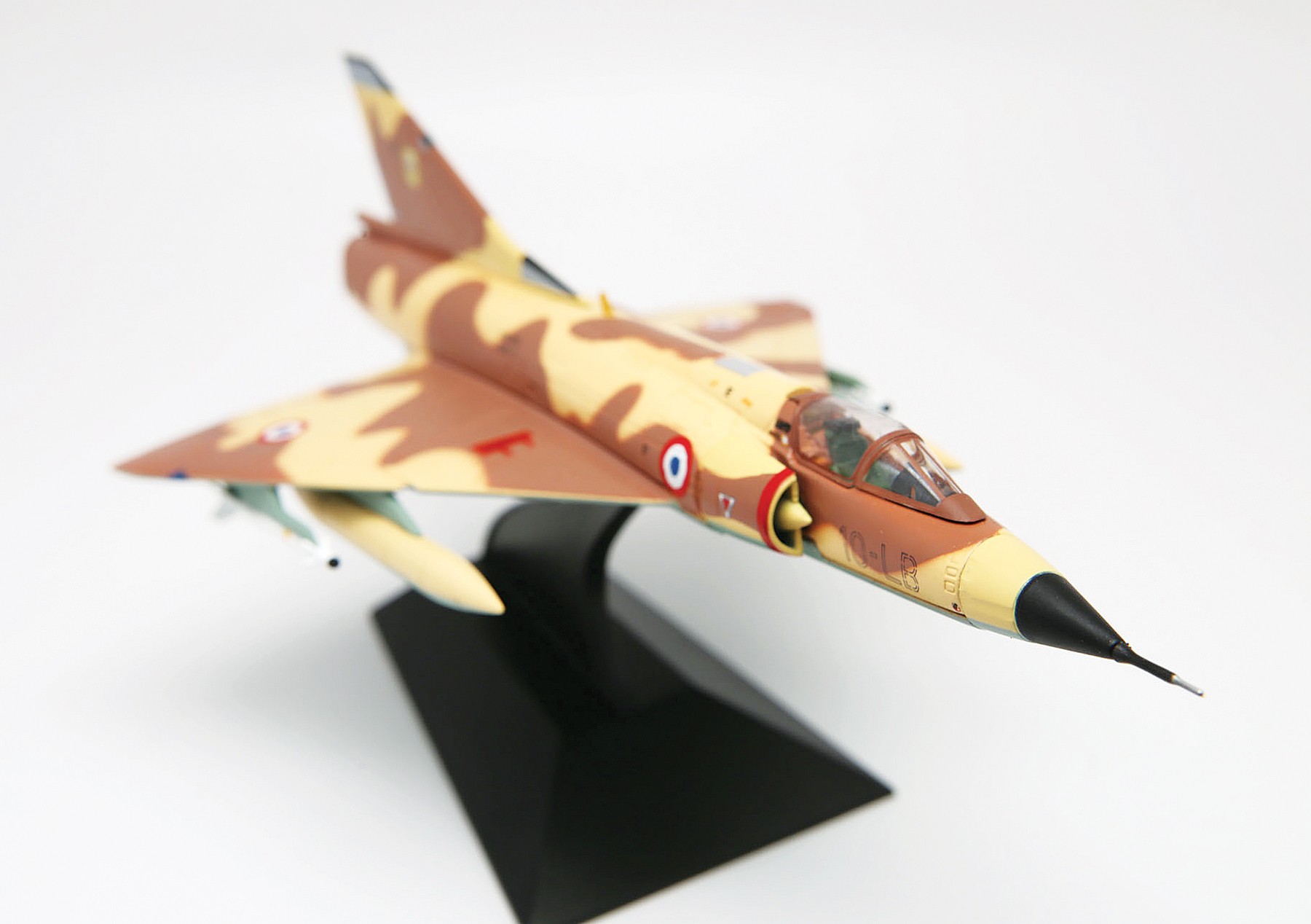 Dassault Mirage IIIC (DJ)Escadron de chasse FA725013 Falcon models 1:72