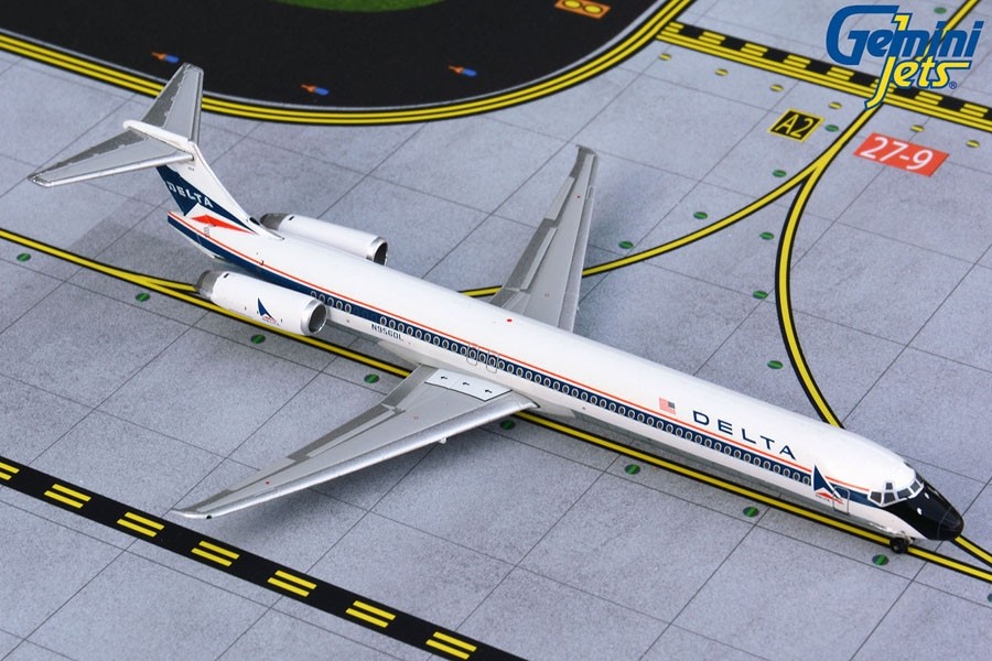 最新デザインの SAS 1/500 II StarJets MD-82 絶版品 3機 航空機