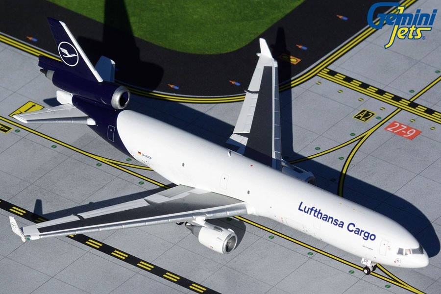 Rare! Lufthansa Cargo new livery McDonnell Douglas MD-11F D-ALCD Gemini  Jets GJDLH1940 scale 1:400