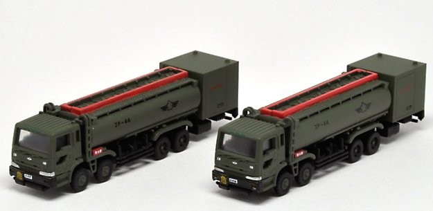 Gulliver World Aircraft Collection WA22106 Diecast Model JASDF, 20KL Fuel  Truck Set