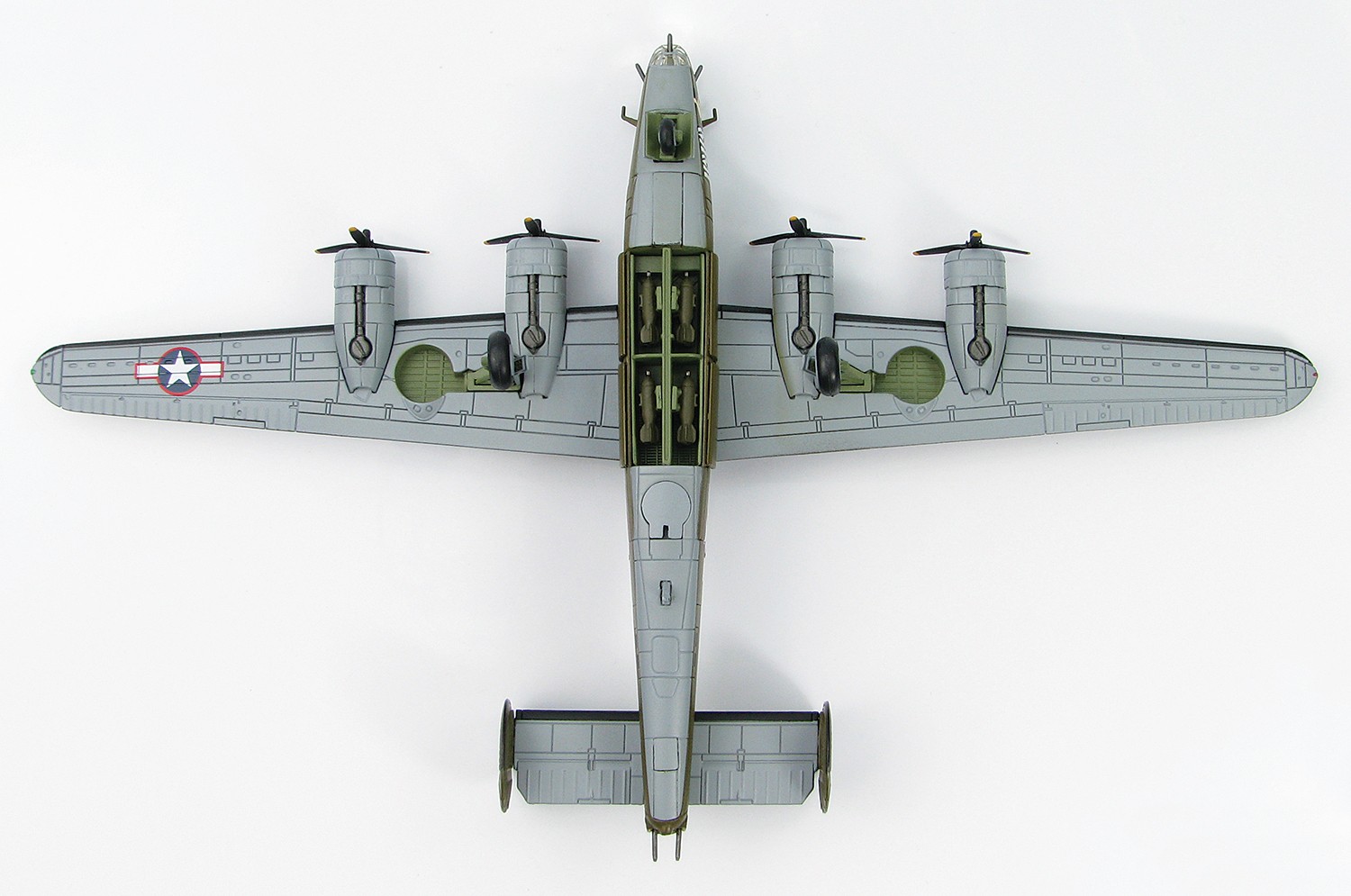 Highly Detailed Hobby Master B-24D Liberator “Screamin’ Mimi,” 565th ...