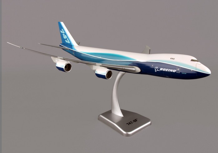 Hogan Boeing 747-8F New Livery die-cast model ezToys - Diecast