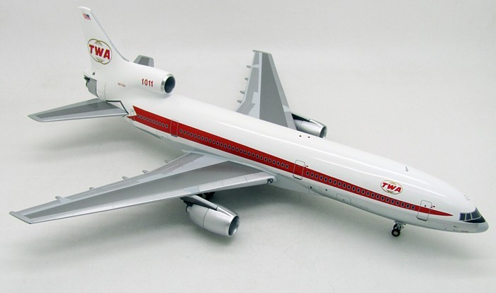 Trans World Airlines – TWA Lockheed L-1011-385-1-15 TriStar 100 N81026  Inflight 200 IF10110115P