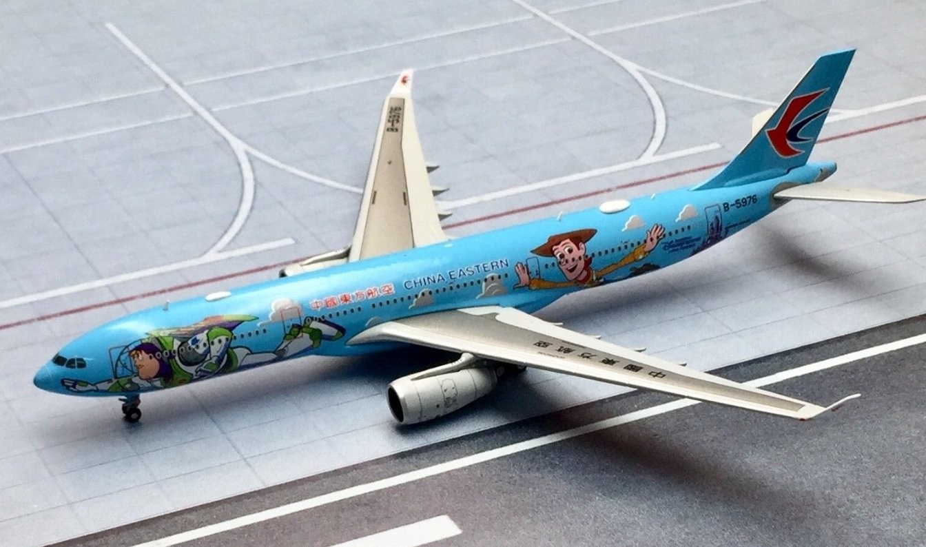China Eastern A330-300 Toy Story B-5976 中国东方航空 JC EW2333001 1:200