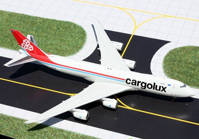 CargoLux B747-8F LX-VCB GeminiJets Scale 1:400