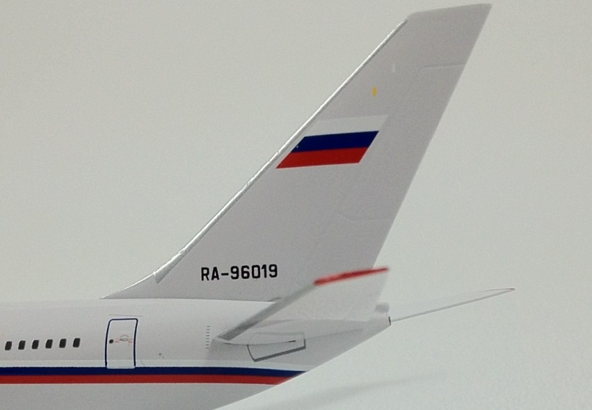 大感謝セール】 Phoenix ロシア政府専用機 IL-96 1/400 航空機