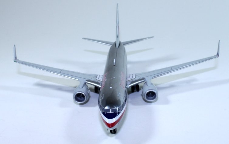 Gemini Jets American Airlines B737-800(W) ezToys - Diecast Models 