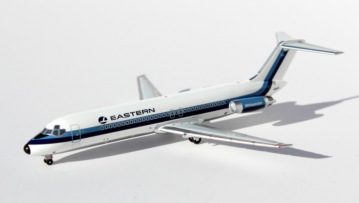 Last one! Eastern Airlines White Top DC-9-31 N8918E RetroJets 1:400