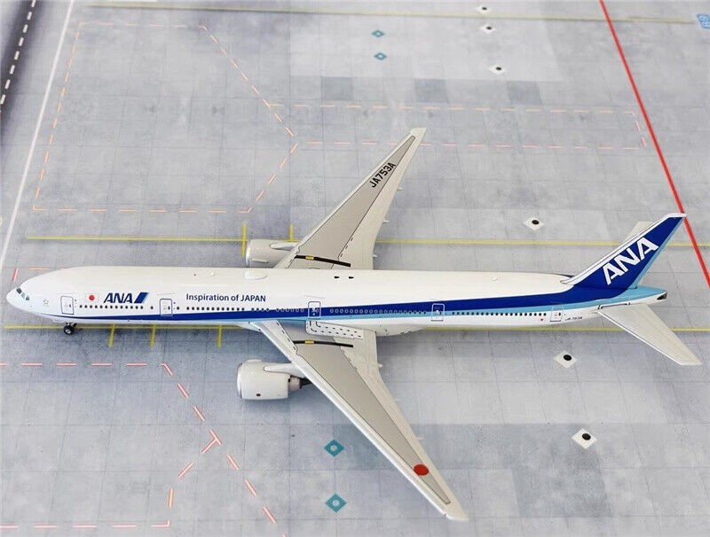 ANA All Nippon Boeing 777-300 JA753A die-cast Phoenix 04410 scale 1:400