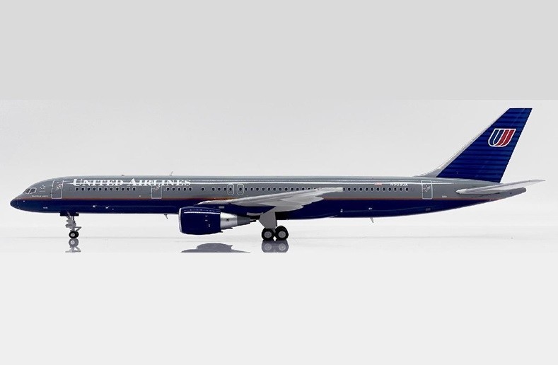 United Airlines Boeing 757-200 N509UA Battleship Grey Livery JC Wings  JC2UAL0218 Scale 1:200