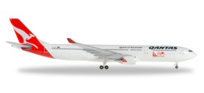 Qantas Airbus A330-300 80 Years International Reg# VH-QPA Herpa 528672 Scale 1:500
