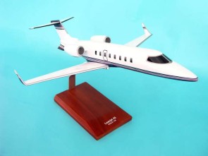 Learjet 45 1:35 Executive Series Display Models
