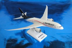Aeromexico 787-8 SKR335 skymarks scale  1:200