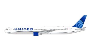 United (current livery) B767-400ER GJUAL2152 Gemini Jets  Scale 1:400