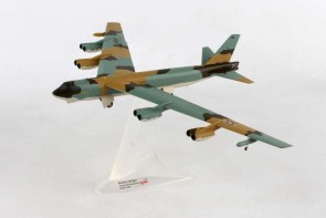 USAF Boeing B-52G Stratofortress "Museum of Flight"  72d Strategic Wing Andersen Air Base Guam Herpa 559294 scale 1:200