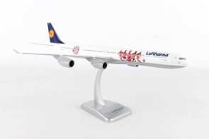 Lufthansa Airbus A340-600 Bayern Munchen FC with Stand Hogan HGLH49 Scale 1:200