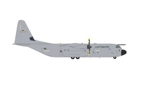Luftwaffe Lockheed C-130J-30 Hercules 55+01 Herpa Wings 572194 Die-Cast Scale 1:200