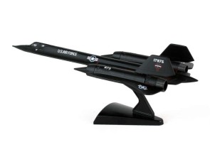 US Air Force SR-71 Blackbird by Postage Stamp Models PS5389 1:200