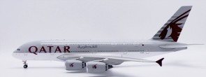 Qatar Airways Airbus A380 Reg: A7-APG with stand XX20200 JC Wings 1:200