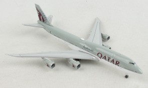 Qatar Amiri Flight Boeing 747-8 Intercontinental A7-HHE Herpa 533935 scale 1:500 